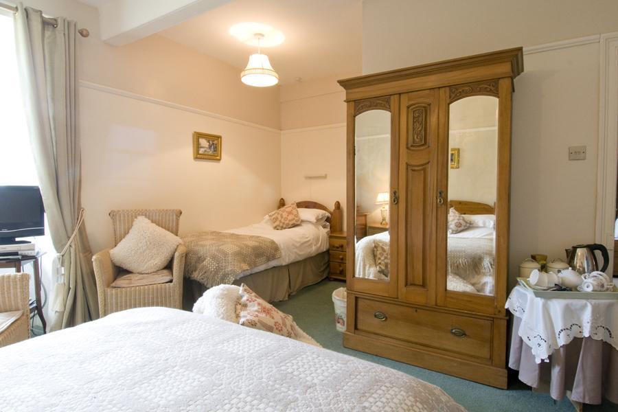 Gogarth Hall Farm Holidays Pennal Екстериор снимка